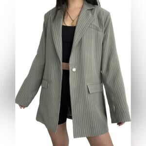 Mistress Rocks gray oversized pinstripe blazer WOMENS LARGE